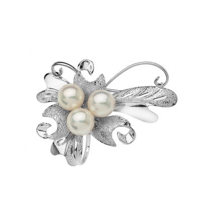 Сребърна брошка с перли Акоя
