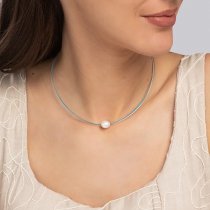 Колие с барокова перла на тюркоазена корда