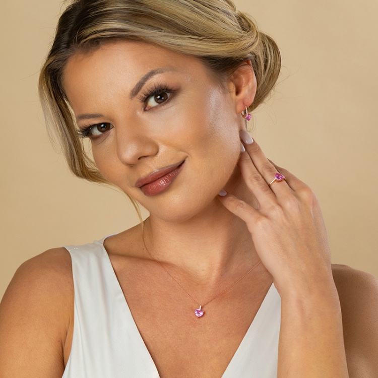 Златна колие сърце с розов цирконий - жълто злато