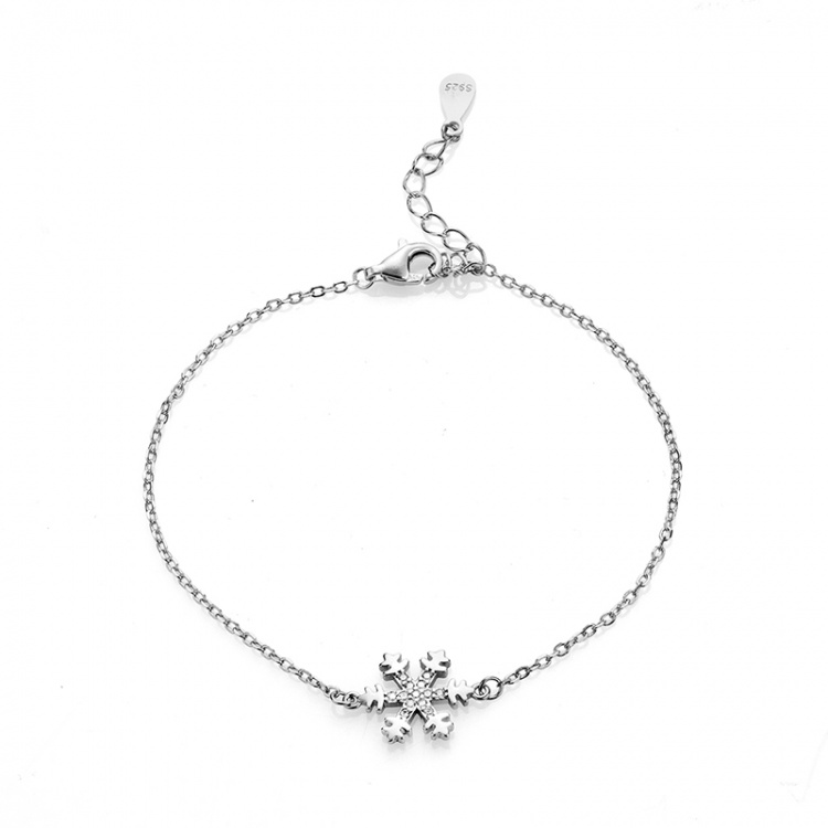 Сребърна гривна със снежинка