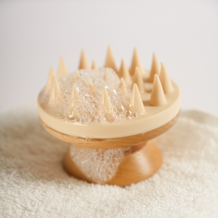 Масажна четка за скалп