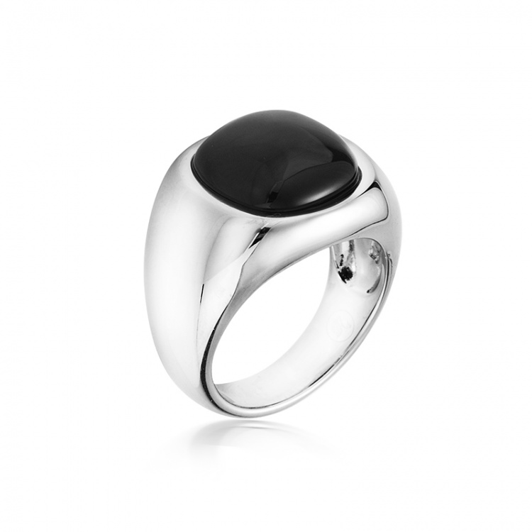 Сребърен пръстен с черен оникс