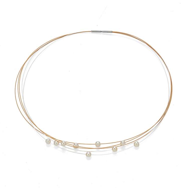 Колие с перли на кафява корда