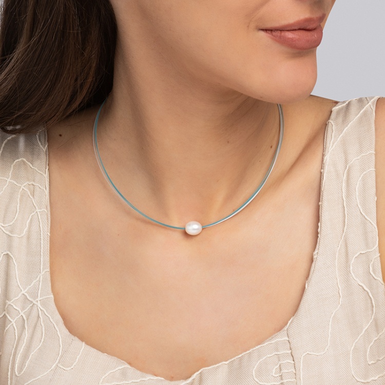 Колие с барокова перла на тюркоазена корда