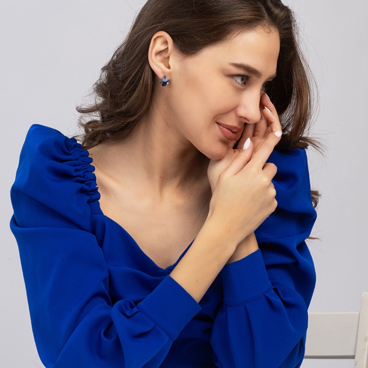 Сребърни обеци със сини цирконий