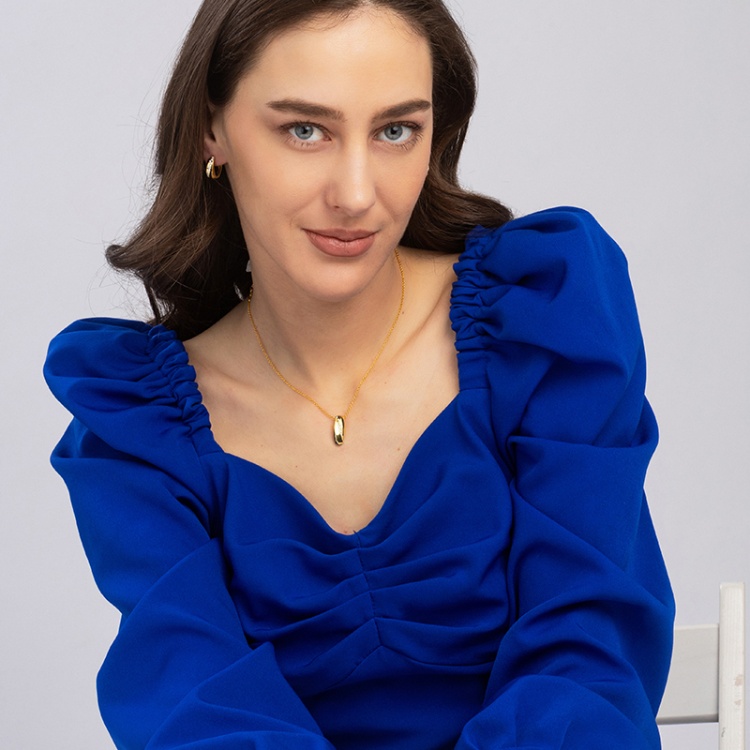 Сребърно колие с позлата и цирконий