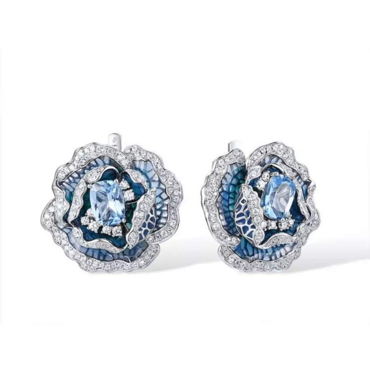 Сребърен комплект с цветя