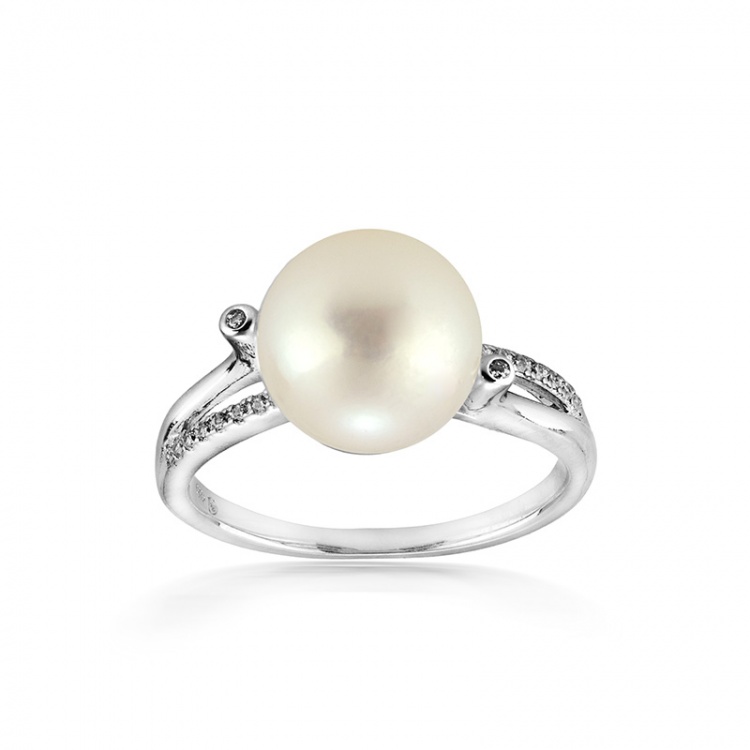 Сребърен пръстен с бяла перла