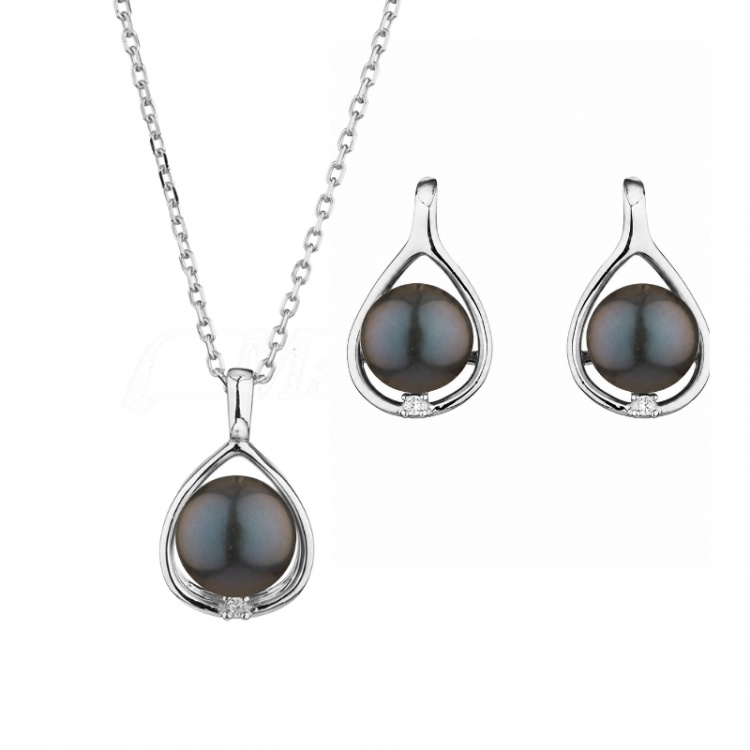 Сребърен комплект от обеци и колие с черни перли