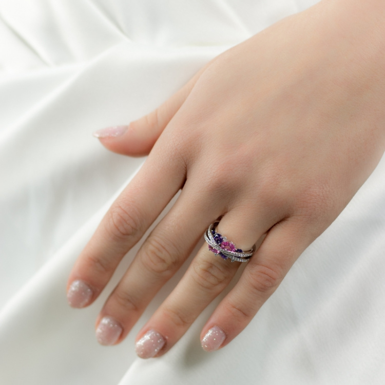 Сребърен пръстен със син шпинел и циркониий