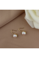 Златни обеци кука с високо качество бели перли