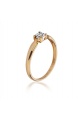 Златен пръстен с диамант